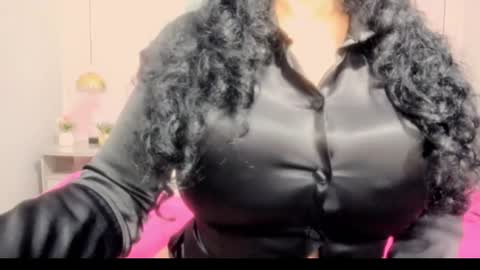 Snapshot of 00valeriasexxx chatting on March 2, 6:13 pm Valeria online show from March 2, 6:13 pm