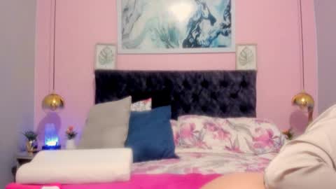 Snapshot of 00valeriasexxx chatting on March 7, 7:05 pm Valeria online show from March 7, 7:05 pm