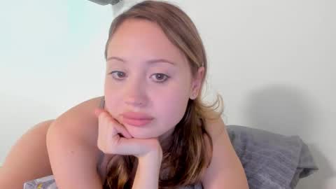Snapshot of 0oo_ooo chatting on October 7, 5:56 am 0oo_ooo online show from October 7, 5:56 am