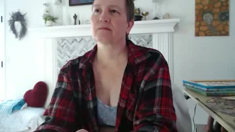 Aurora Willows online show from March 17, 2:10 pm