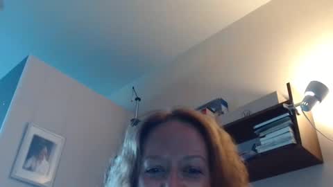 Snapshot of 12ennie chatting on September 11, 6:36 am 12ennie online show from September 11, 6:36 am