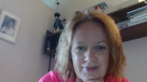 Snapshot of 12ennie chatting on September 10, 6:35 am 12ennie online show from September 10, 6:35 am