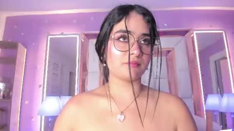 Scarlette  online show from June 26, 5:20 am