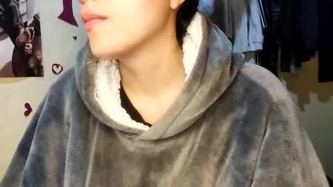 1kandylove online show from October 24, 12:50 am