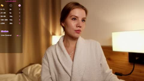 VICTORIA online show from January 16, 1:23 am