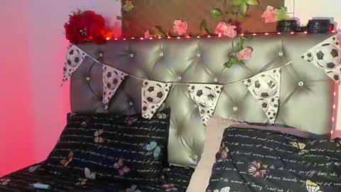 1sweetvaleria1 online show from July 7, 1:19 am