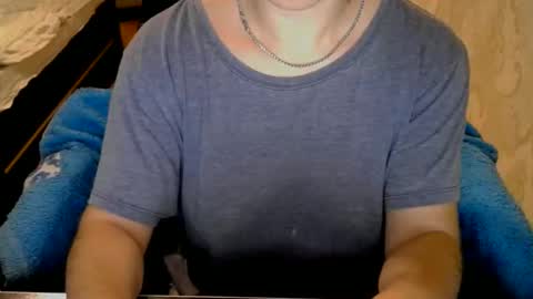Snapshot of 1your_hot_girls chatting on February 16, 6:43 pm 1your_hot_girls online show from February 16, 6:43 pm