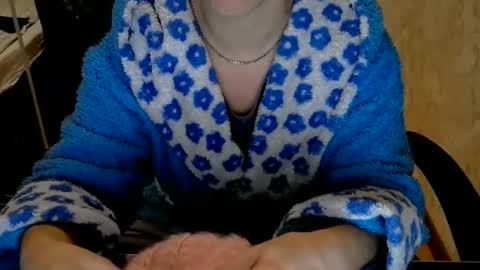 Snapshot of 1your_hot_girls chatting on February 20, 5:30 pm 1your_hot_girls online show from February 20, 5:30 pm