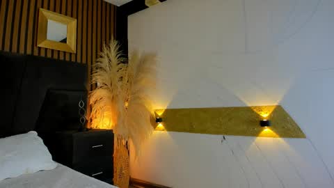 3X NAXAA online show from January 14, 12:54 pm