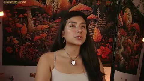 B R I E L A  online show from April 29, 5:32 am