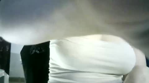 Lilu online show from October 26, 9:21 pm