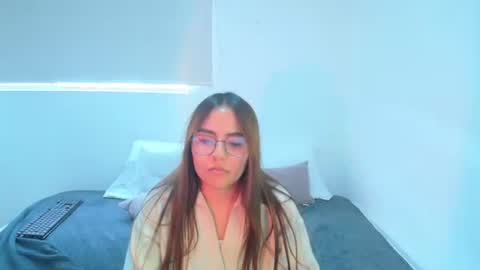 Snapshot of _abbyyyy_ chatting on September 26, 6:49 pm abby 3 online show from September 26, 6:49 pm