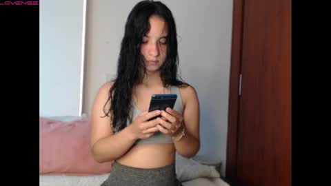 _abrill_20 online show from September 18, 5:55 pm