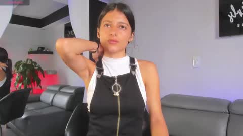 Snapshot of _agathaargent chatting on March 2, 4:14 pm Agatha online show from March 2, 4:14 pm