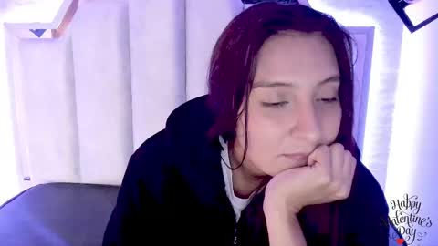 Snapshot of _alaia_collway_ chatting on February 15, 11:50 am Alaia online show from February 15, 11:50 am