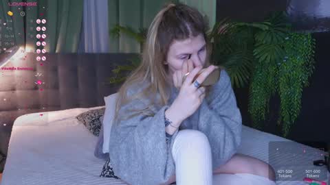 Alexa online show from December 4, 5:49 am