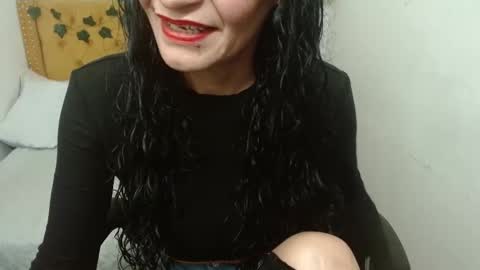 Snapshot of _alexandrajones chatting on March 6, 4:30 am Alexandra online show from March 6, 4:30 am