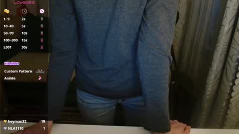  AliceCullen  online show from April 17, 5:15 pm