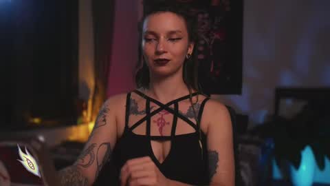 Snapshot of _alicemorrison_ chatting on February 11, 4:35 pm Alice Morrison Mistress Datura online show from February 11, 4:35 pm