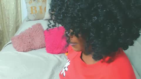 Snapshot of _amy_rojas_ chatting on October 4, 1:22 am ask me online show from October 4, 1:22 am