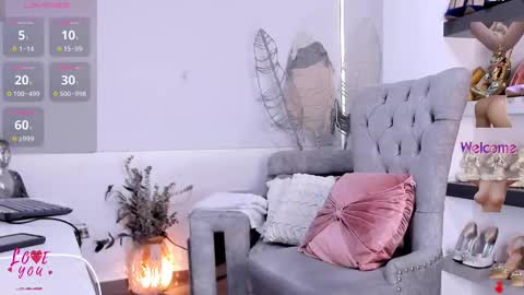 Ana Bolena online show from February 21, 7:10 pm