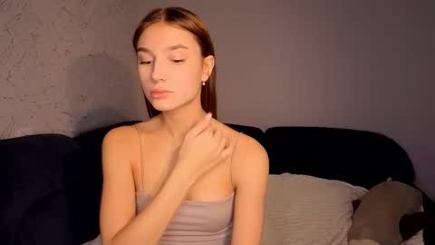 Ana online show from March 12, 3:42 am