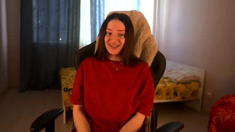 Snapshot of _annieone chatting on February 17, 12:16 pm Anna online show from February 17, 12:16 pm