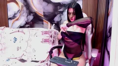 Aranza.  online show from May 28, 11:41 am