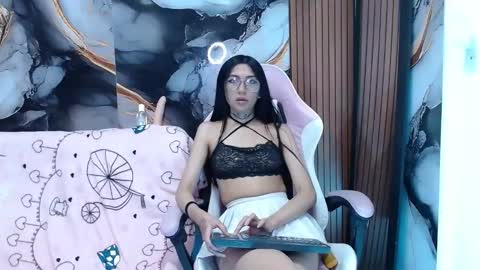 Aranza.  online show from May 22, 1:53 pm