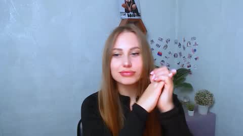 Snapshot of _arianablack_ chatting on October 29, 10:19 am Arina online show from October 29, 10:19 am