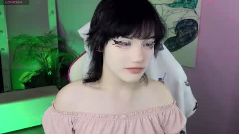 Alice online show from July 26, 12:46 pm