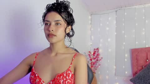 Aurora online show from December 2, 1:12 pm