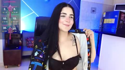 Snapshot of _babyfantasy_ chatting on February 4, 5:45 pm You Baby online show from February 4, 5:45 pm