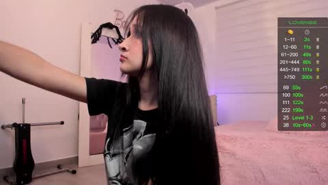 Snapshot of _barbie_joy chatting on October 18, 12:03 am Andrea online show from October 18, 12:03 am