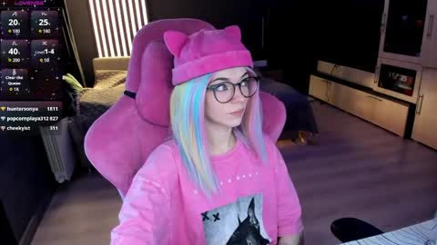 Olivia Subscribe to my Fansly -   online show from June 2, 2:23 am