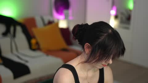 Lili online show from October 12, 11:56 am