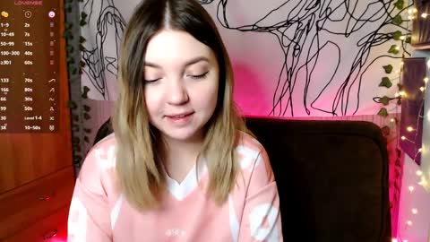 Elizabeth online show from April 5, 10:31 pm