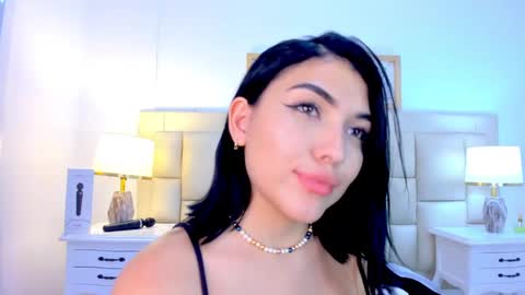 Snapshot of _brenda_becker chatting on January 28, 9:40 pm Brenda online show from January 28, 9:40 pm