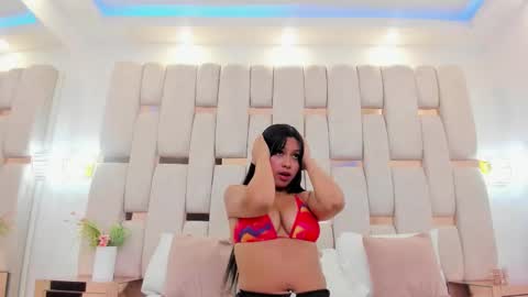 Snapshot of _catalina_rios chatting on October 8, 4:00 pm Catalina online show from October 8, 4:00 pm