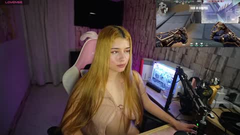 Snapshot of _celeste_xx chatting on December 29, 8:15 pm _celeste_xx online show from December 29, 8:15 pm