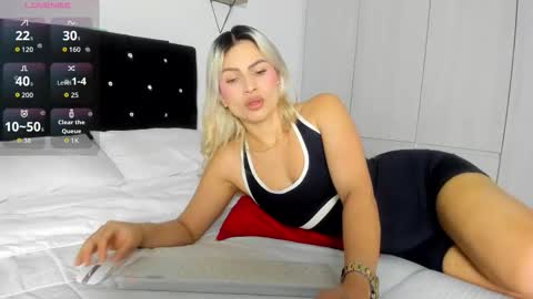 Bella  online show from January 31, 10:41 pm