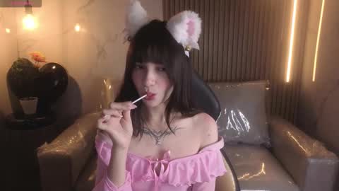 _charlotte_collins_ online show from March 20, 2:55 pm