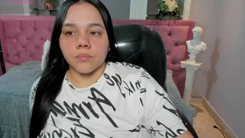 _chelsea_24 online show from April 5, 3:38 am