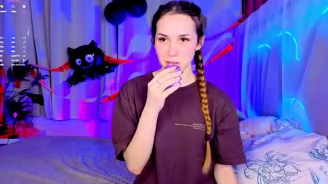 Cindy . online show from October 31, 8:57 pm