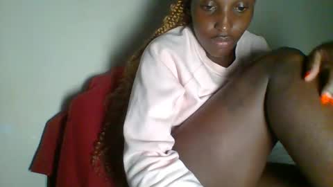 clara online show from January 29, 7:00 pm