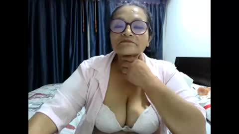 _cristal15 online show from November 11, 3:46 am