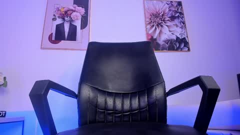 Abril online show from April 4, 3:11 pm