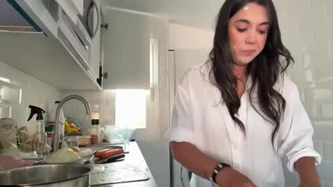 Snapshot of _elena_barra chatting on October 1, 4:12 pm elena barra online show from October 1, 4:12 pm