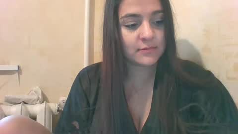 Eloiz online show from March 10, 2:37 pm