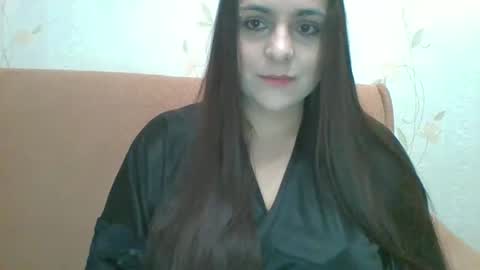 Eloiz online show from February 18, 3:54 pm